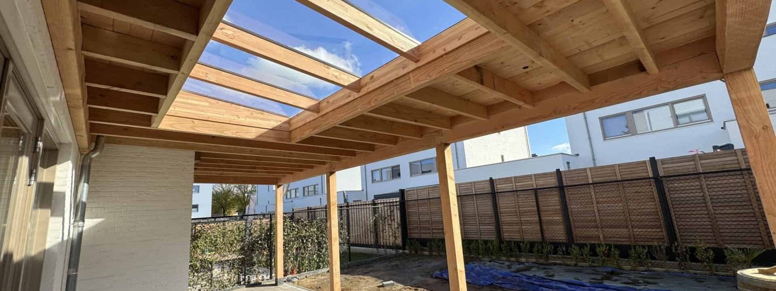 Overkapping-Douglas-Geleen-lichtstraat-regenton-overstek 3